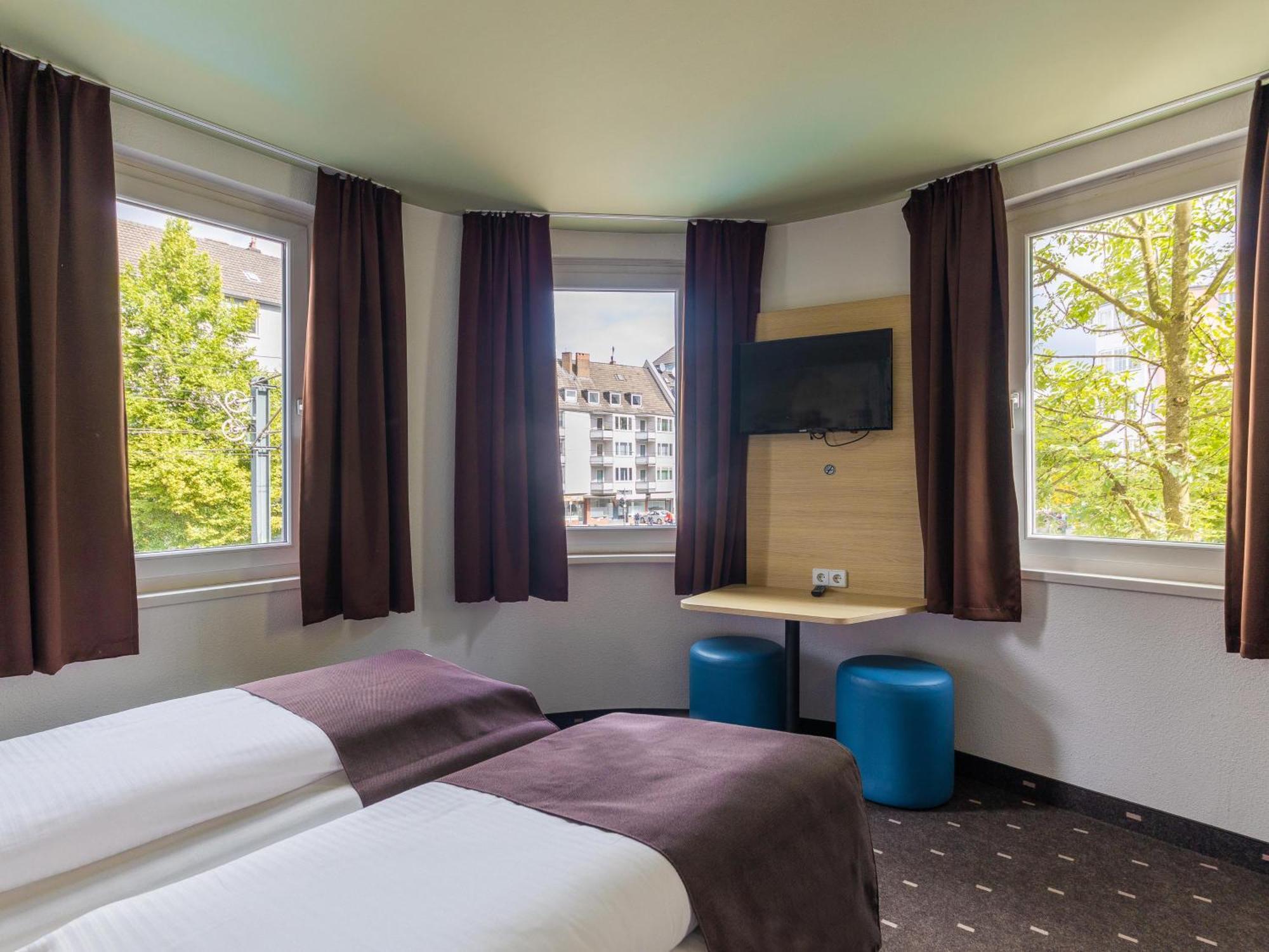 B&B Hotel Duesseldorf City-Sued Εξωτερικό φωτογραφία