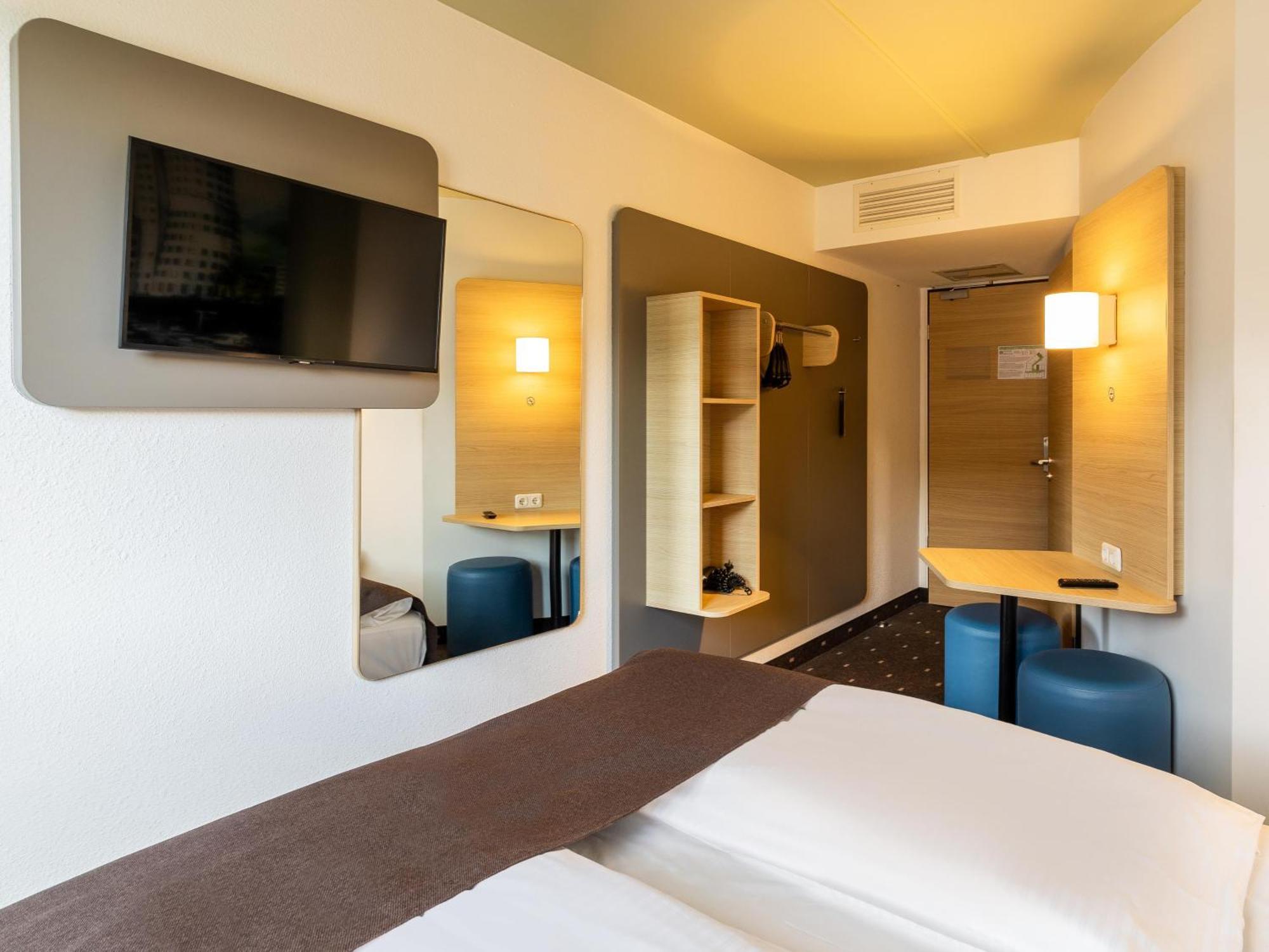 B&B Hotel Duesseldorf City-Sued Εξωτερικό φωτογραφία