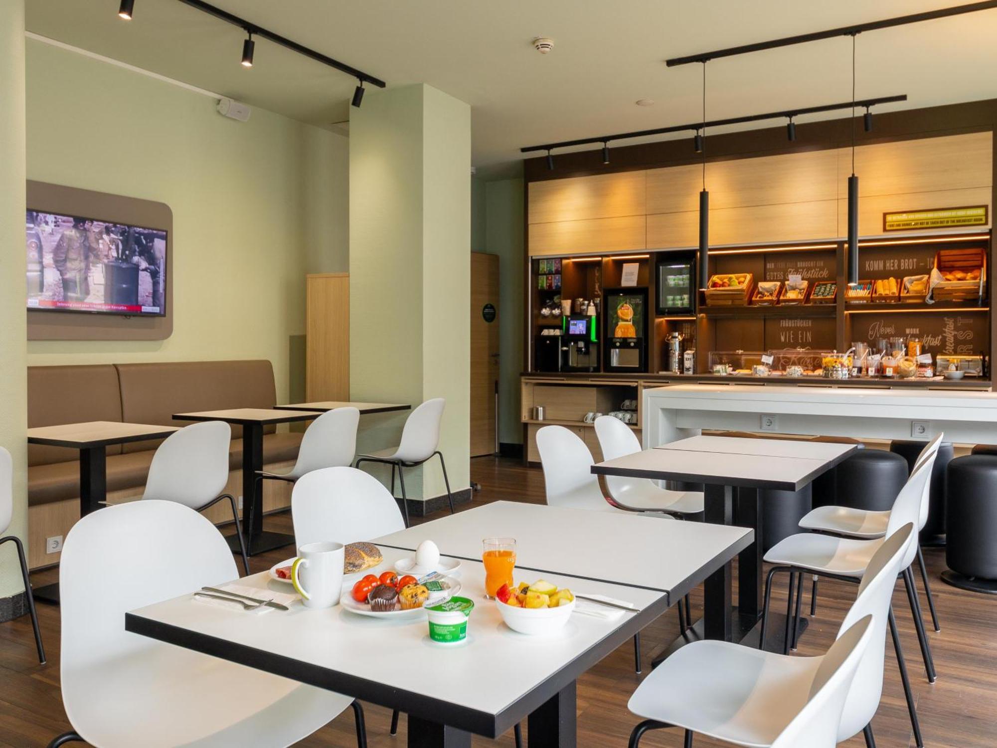 B&B Hotel Duesseldorf City-Sued Εξωτερικό φωτογραφία