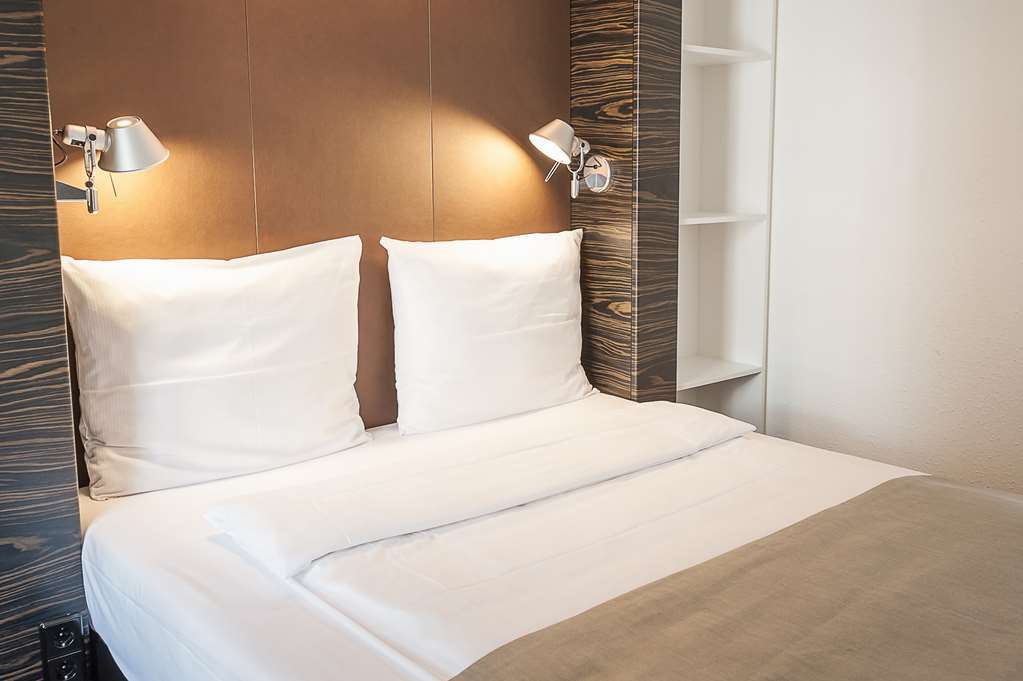 B&B Hotel Duesseldorf City-Sued Εξωτερικό φωτογραφία