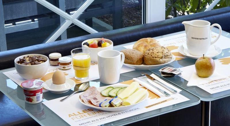 B&B Hotel Duesseldorf City-Sued Εξωτερικό φωτογραφία