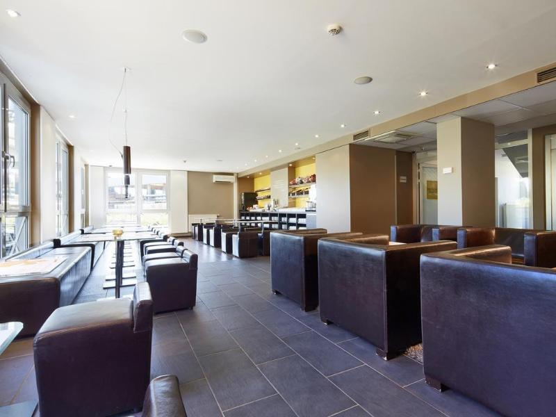 B&B Hotel Duesseldorf City-Sued Εξωτερικό φωτογραφία